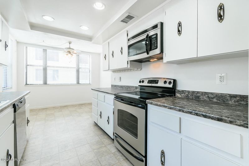 1820 Sevilla Blvd #201, Atlantic Beach, FL 32233