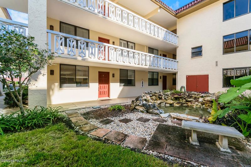 1820 Sevilla Blvd #201, Atlantic Beach, FL 32233