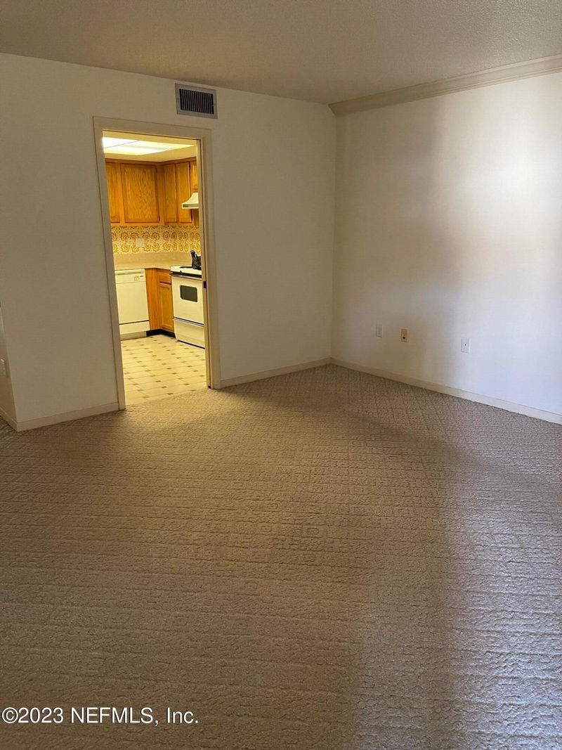 1820 Sevilla Blvd W #210, Atlantic Beach, FL 32233