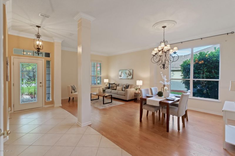 1821 Lochamy Ln, St Johns, FL 32259