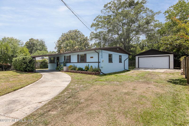1824 Kusaie Dr, Jacksonville, FL 32246