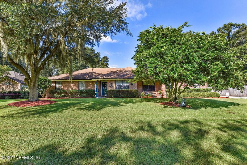 1824 Southlake Dr, Middleburg, FL 32068