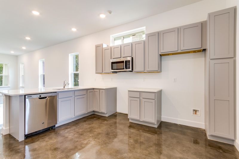 1825 Hubbard St, Jacksonville, FL 32206