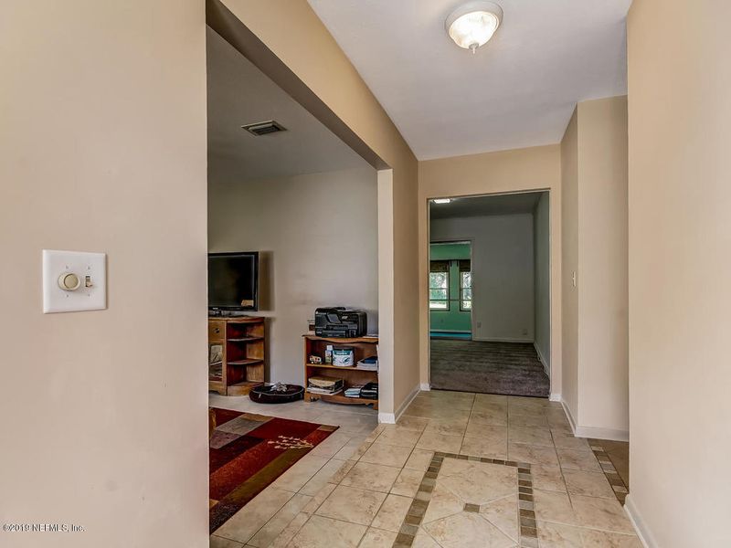 1825 Rankin Dr, Jacksonville, FL 32207