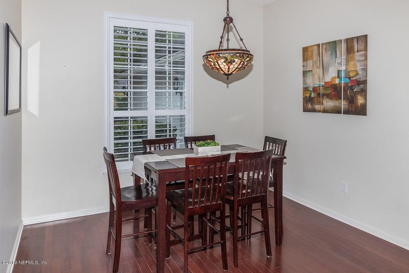 1827 Sentry Oak Ct, Fleming Island, FL 32003
