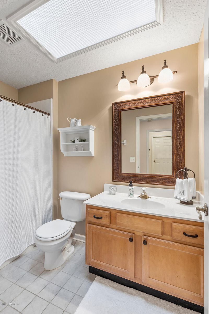 1828 Lake Forest Ln, Orange Park, FL 32003