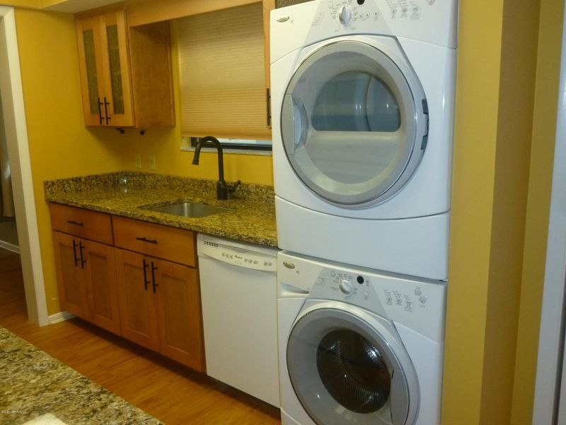 1830 Sevilla Blvd #210, Atlantic Beach, FL 32233