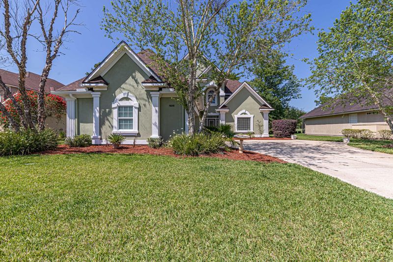 1832 Hickory Trace Dr, Fleming Island, FL 32003
