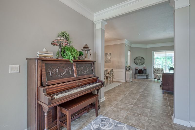 1834 Long Cypress Ct, Jacksonville, FL 32223