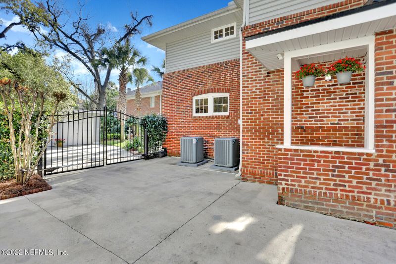 1835 Mallory St, Jacksonville, FL 32205