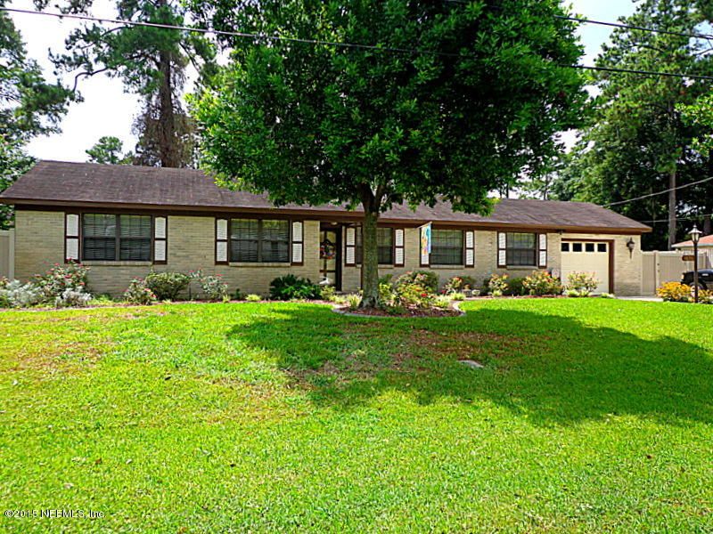 1836 Cedar River Dr, Jacksonville, FL 32210