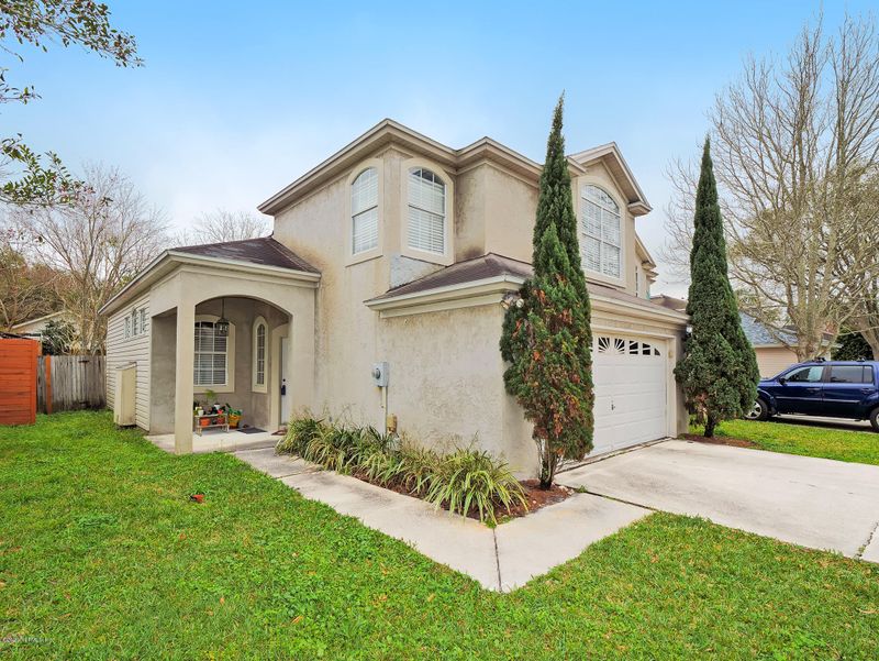 1837 Mcclure Ln, Jacksonville Beach, FL 32250