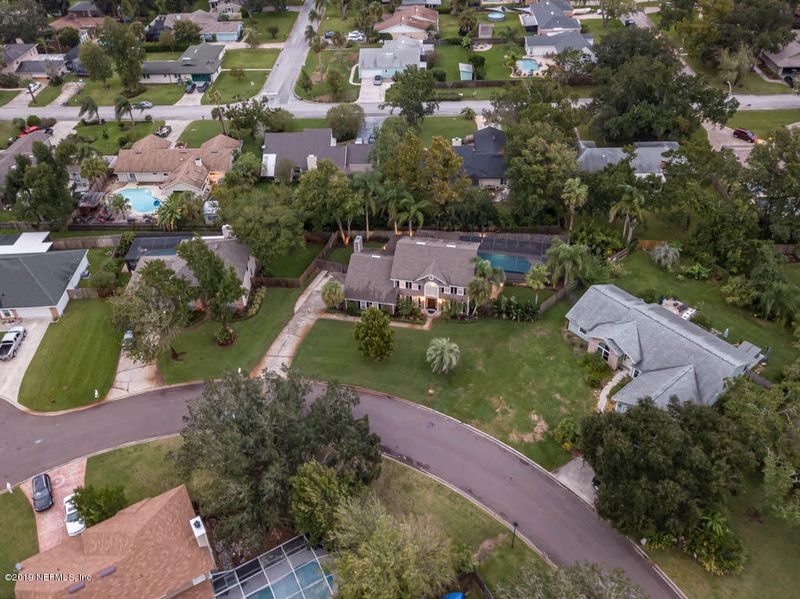 1837 Oakbreeze Ct, Jacksonville Beach, FL 32250