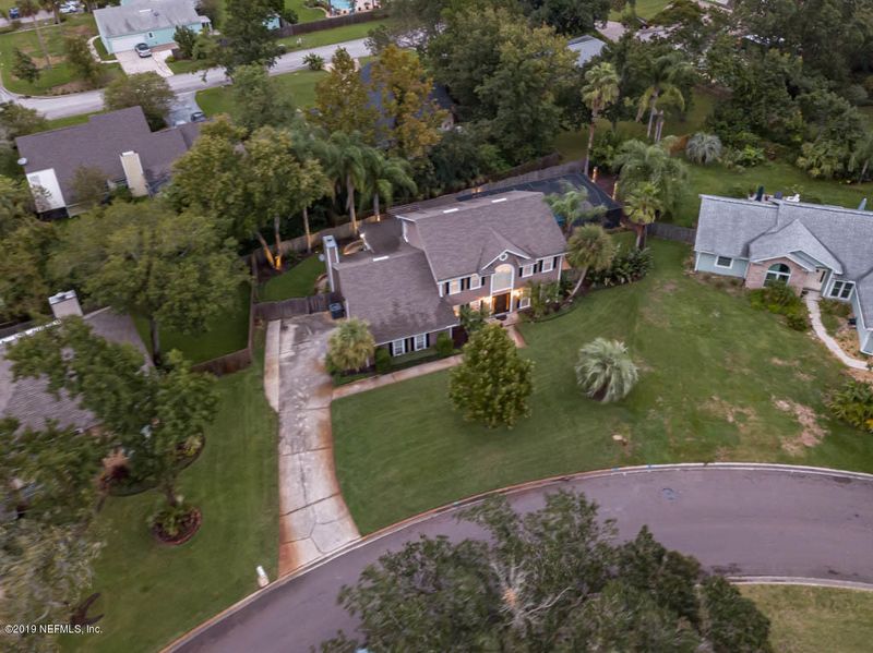 1837 Oakbreeze Ct, Jacksonville Beach, FL 32250