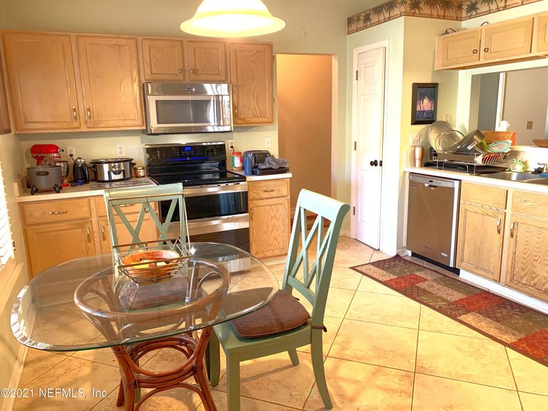 1838 Weston Cir, Orange Park, FL 32003