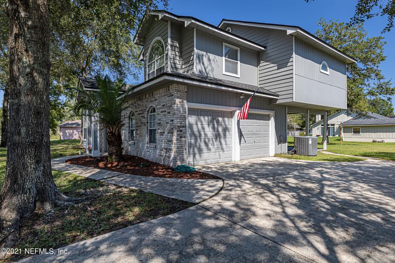1839 Lakemont Cir, Middleburg, FL 32068