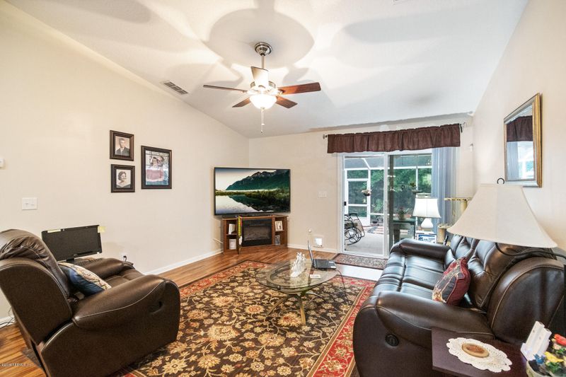 184 Silver Glen Ave, St Augustine, FL 32092