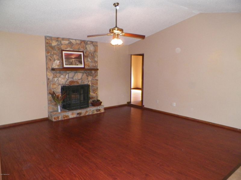 1845 Killarn Cir, Middleburg, FL 32068