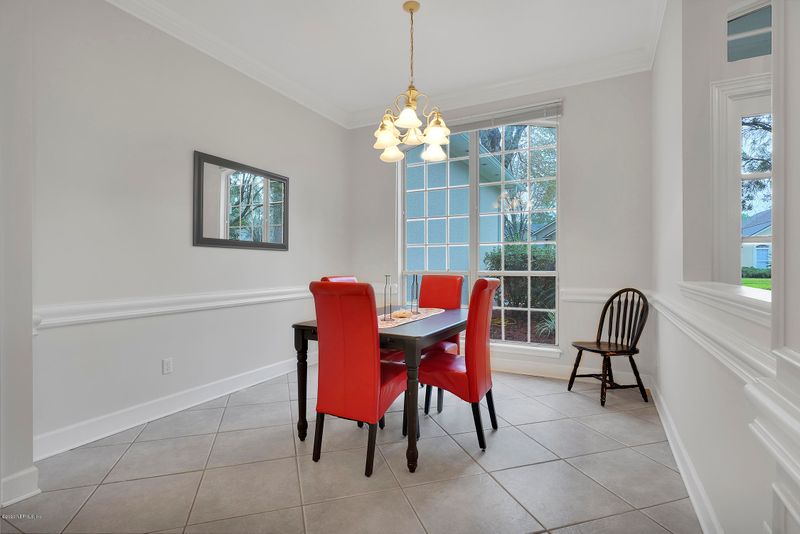 1847 Commodore Point Dr, Fleming Island, FL 32003