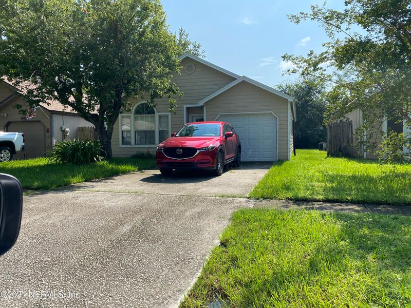 1847 Quebec Ct, Middleburg, FL 32068