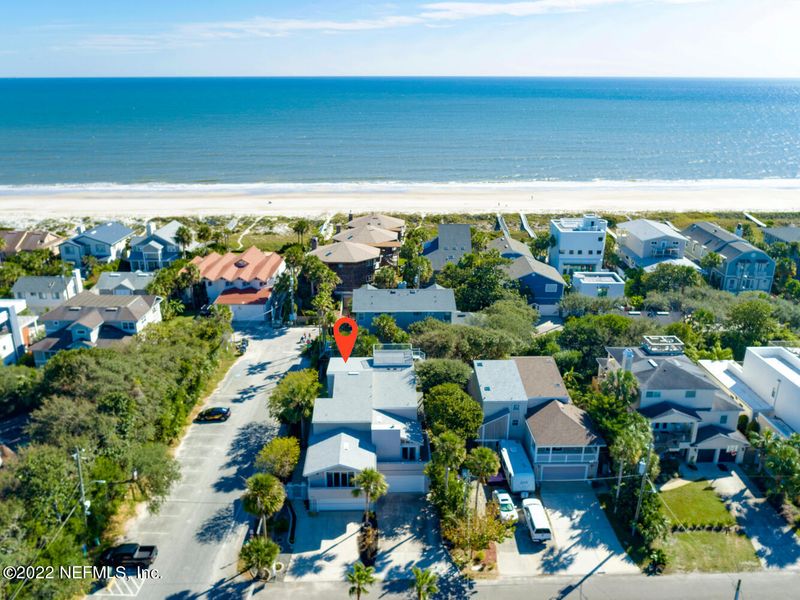 1849 Ocean Grove Dr, Atlantic Beach, FL 32233