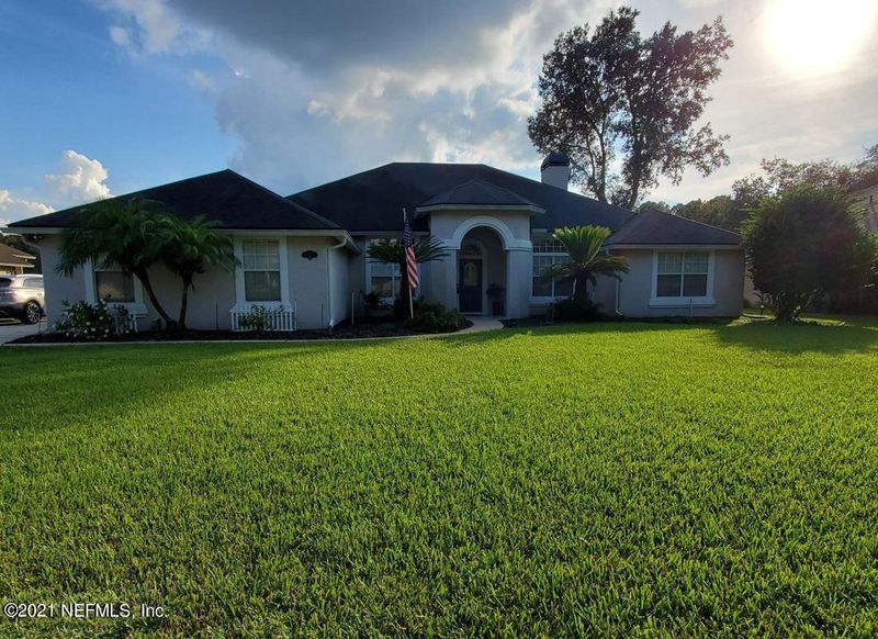 185 Edgewater Branch Dr, Jacksonville, FL 32259