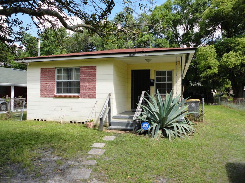 1851 W 11th St, Jacksonville, FL 32209