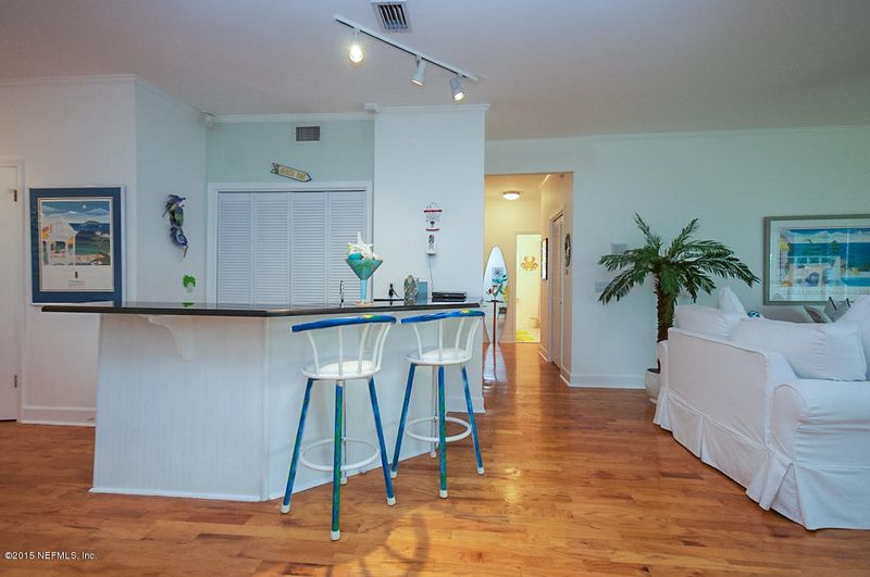 1857 Beach Ave, Atlantic Beach, FL 32233