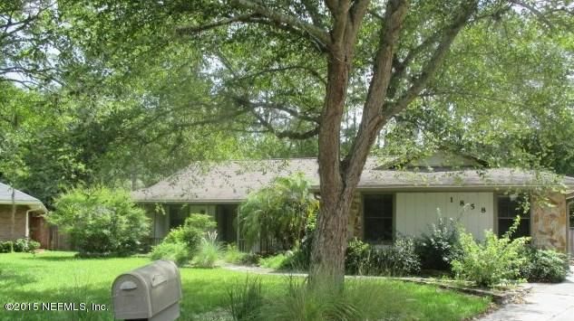1858 Mandarin Estates Dr, Jacksonville, FL 32223
