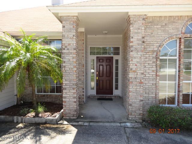 1858 Oakbreeze Ct, Jacksonville Beach, FL 32250