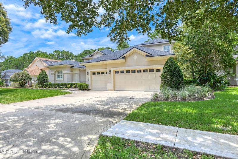 186 Parkside Dr, St Augustine, FL 32095