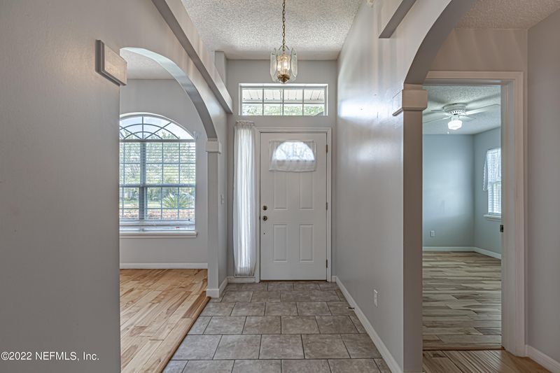 1863 Twin Peak Ct, Middleburg, FL 32068