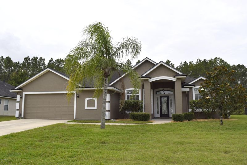 187 Greenfield Dr, St Johns, FL 32259