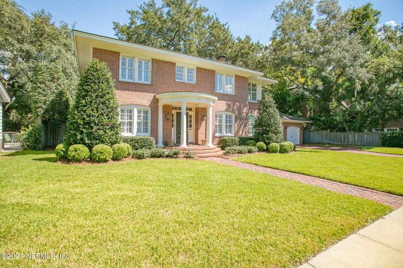 1879 Ribault Ct, Jacksonville, FL 32205