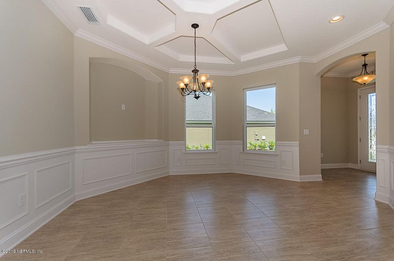188 Ellsworth Cir, St Johns, FL 32259