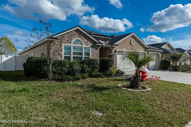 1881 High Prairie Ln, Middleburg, FL 32068