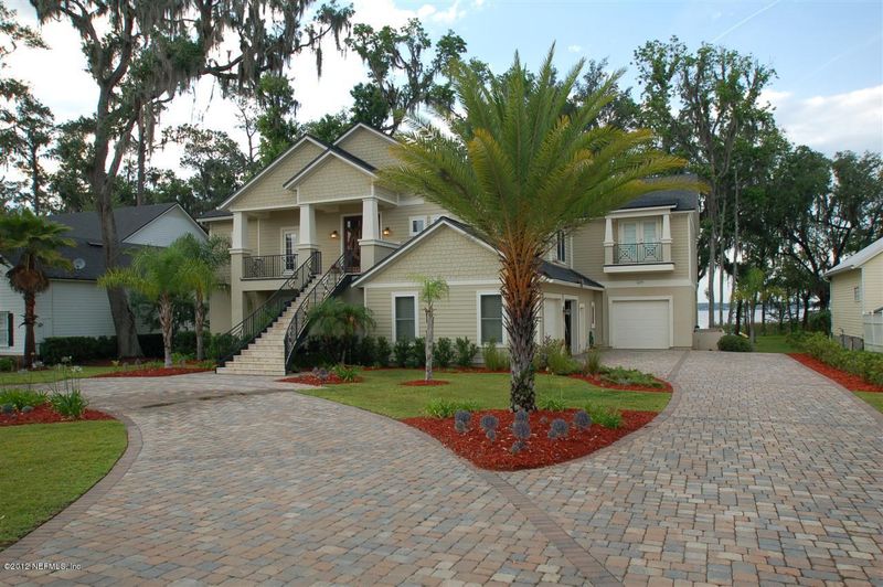 1881 Moorings Cir, Middleburg, FL 32068