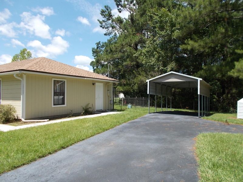 1892 Long Bay Rd, Middleburg, FL 32068
