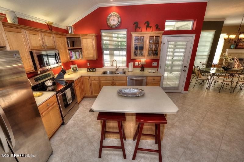 1894 Selva Marina Dr, Atlantic Beach, FL 32233
