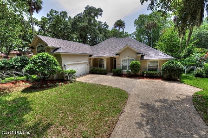 1894 Selva Marina Dr, Atlantic Beach, FL 32233