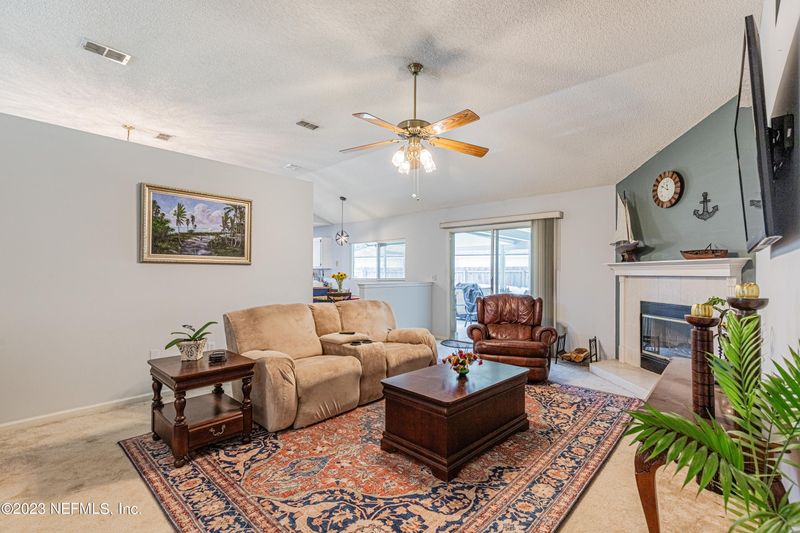 1898 Broadhaven Dr, Middleburg, FL 32068