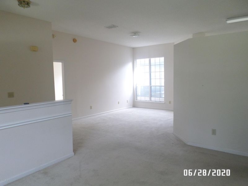 1898 Harbor Island Dr, Fleming Island, FL 32003
