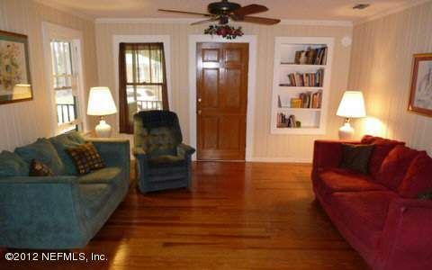 19 S 17th St, Fernandina Beach, FL 32034