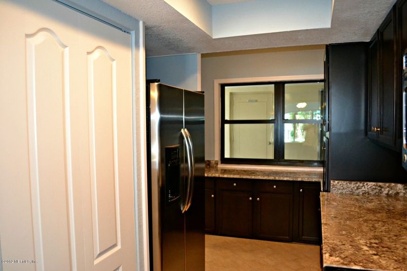 1901 1st St N #204, Jacksonville Beach, FL 32250