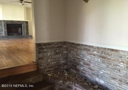 1902 Azalea Dr, Jacksonville Beach, FL 32250