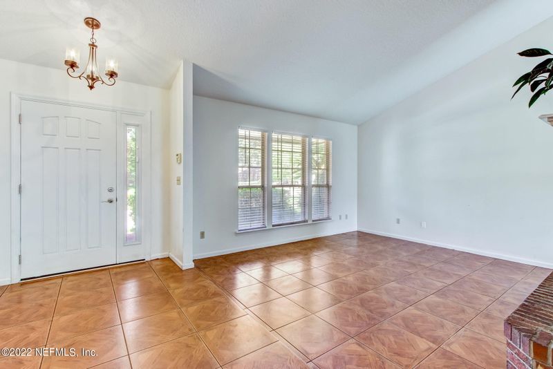 1902 Sidewheel Way, Jacksonville, FL 32223