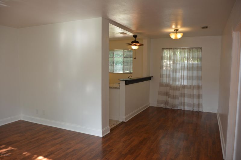 1905 Gamewell Rd, Jacksonville, FL 32211