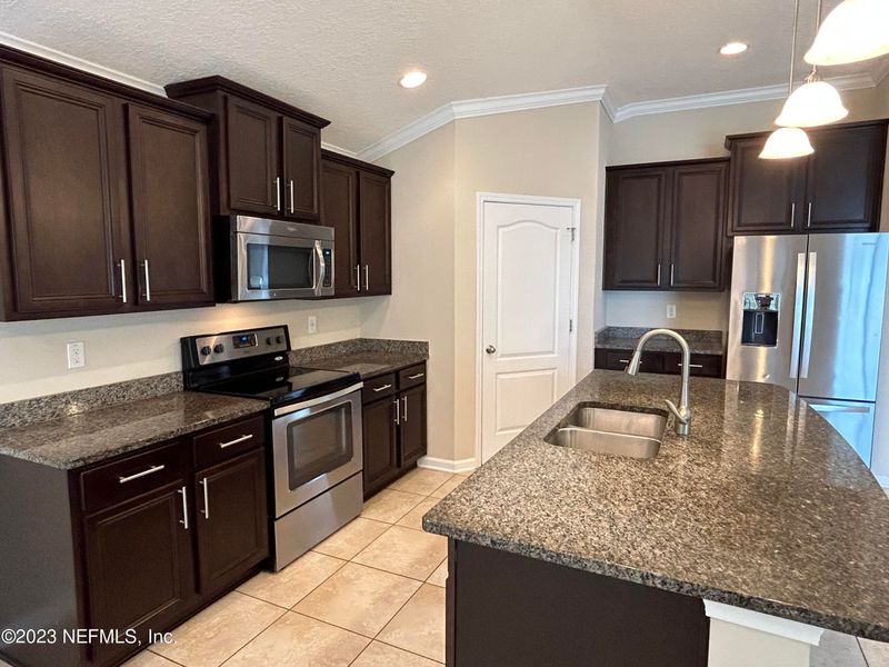 1909 High Prairie Ln, Middleburg, FL 32068