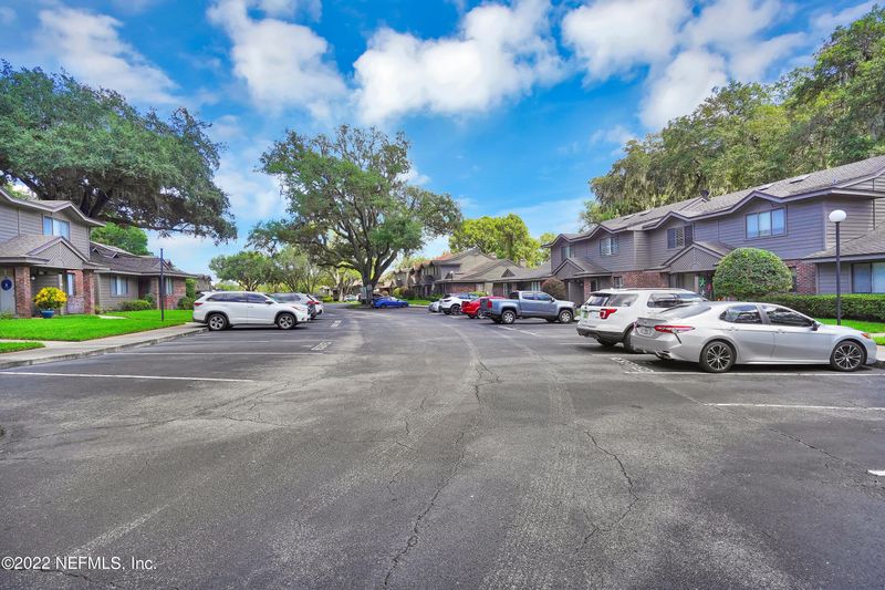 1909 University Blvd S #803, Jacksonville, FL 32216