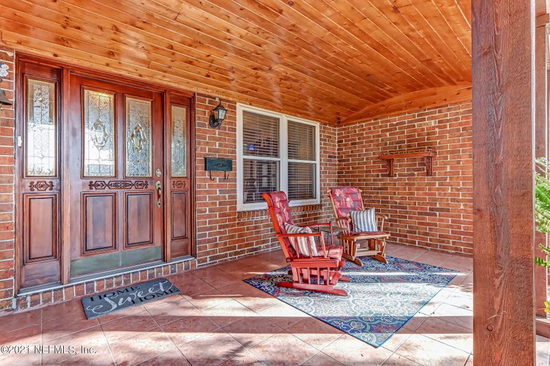 1911 Visconti Dr, Jacksonville, FL 32211